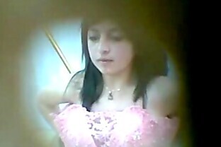 Espiando en los vestidores 02